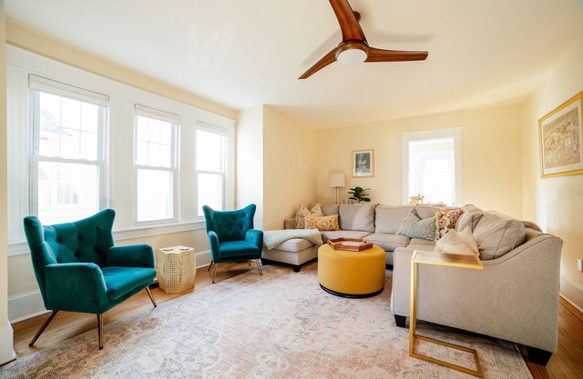 Charming Craftsman Home - Near Vassar, Marist