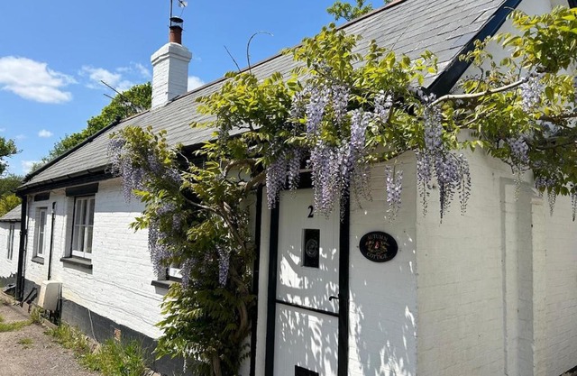 Charming Dorset Seaside Escape