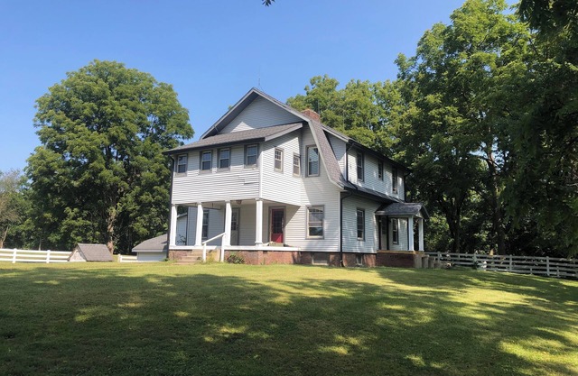 Charming historic home centrally located in Crawfordsville, near Wabash