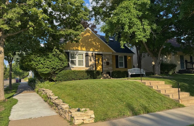 Charming Home in Quiet Historic Neighborhood Near Lakes and Downtown