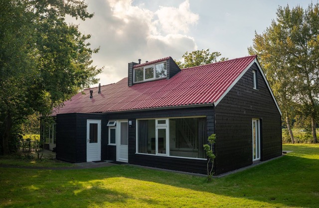 Charming Park Home in Drenthe