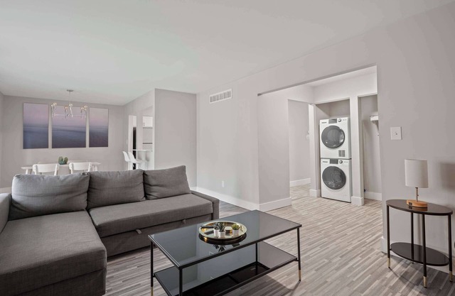Charming Rochester Retreat Cozy & Stylish Stay