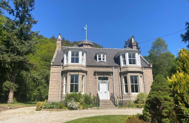 Charming, spacious, family home on Royal Deeside - close to amenities