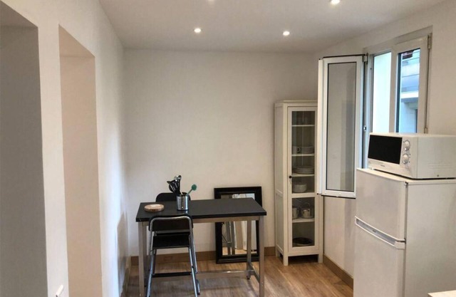 Charming two-room apartment 2 minutes from La Défense