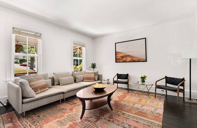 Charming Victorian in Dobbs Ferry - Westchester