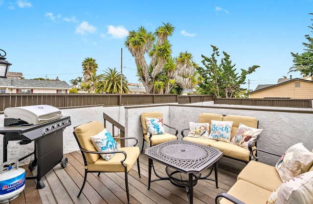 Cheerful Villa del Sol – 2BR duplex near Pismo & Oceano Dunes, Walk to Sand