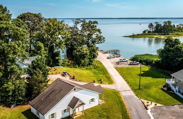 Chesapeake Bay Home: 200 Ft to Boat & Fish!