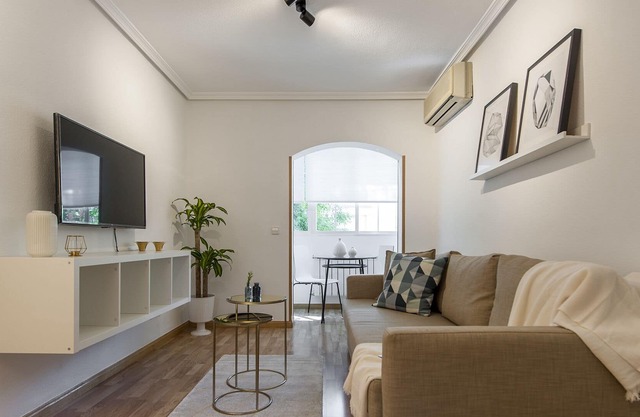 CHIC AND RENOVATED APARTMENT IN IFEMA -FERIA DE MADRID - AIRPORT