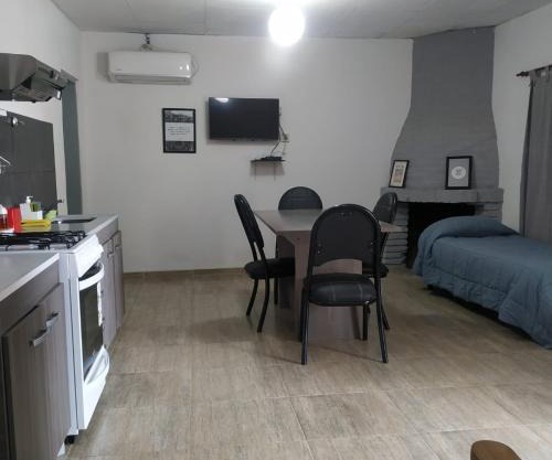 Choele250 Apart- Casa 6 con estacionamiento cerrado