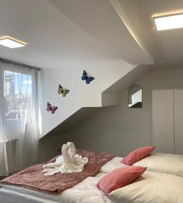City apartment on the Rhine, Cologne