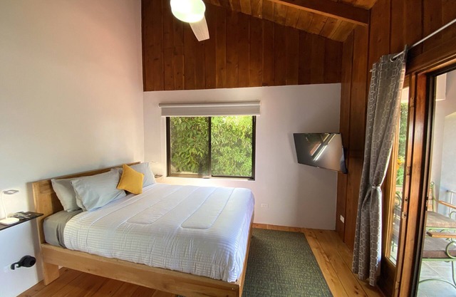 City view for a cozy Bedroom for Two