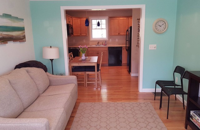 CLOSE TO WELLS BEACH! 2 Bed 1 Bath in Wells, ME close to attractions!