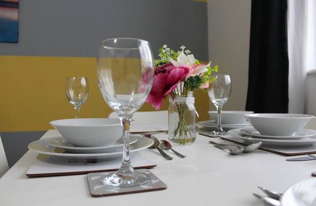 Clover Apartments - Ground Floor Flat