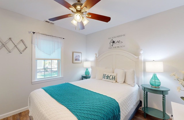 Coastal Estate – Family Cottage with 2BD, 2BA & Pool Access