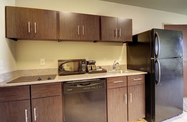 Cobblestone Inn & Suites - Bloomfield