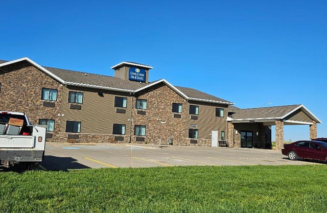 Cobblestone Inn & Suites – Manchester
