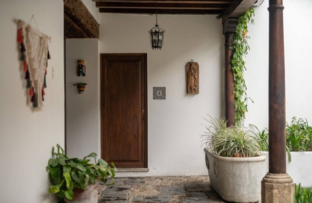 Colonial apartment with kitchen in Central Antigua