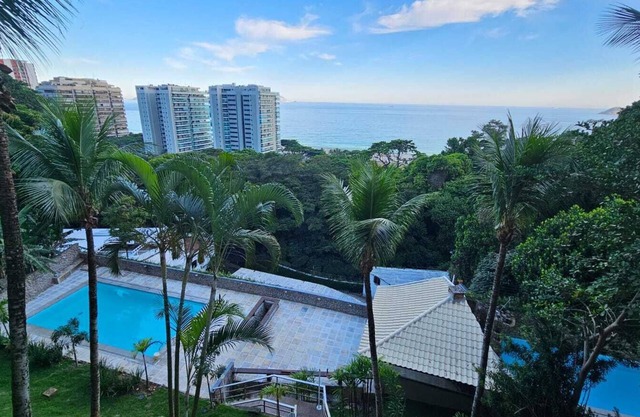 Complementary house - Charming building with sea view