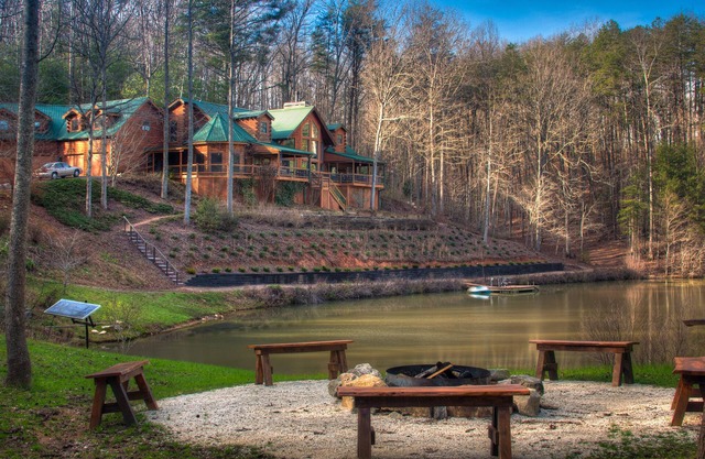 Come experience a Little Piece of Heaven!