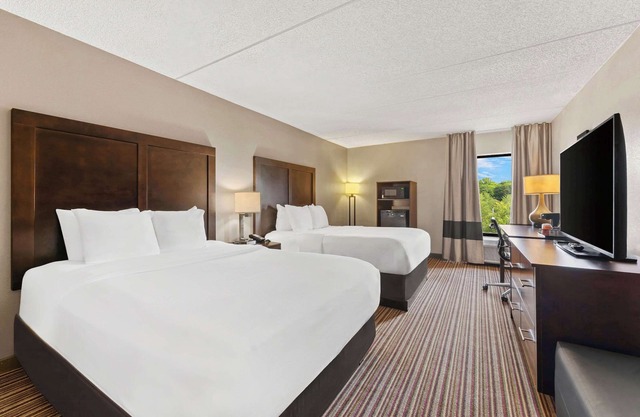 Comfort Inn Lehigh Valley West - Allentown