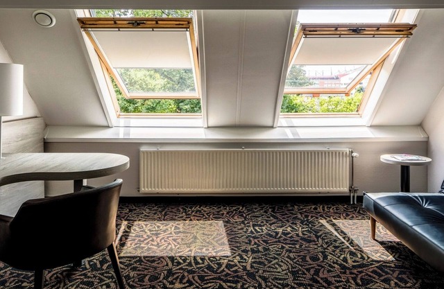 Comfortable Enschede Retreat — Near Het Hulsbeek And Scenic Bike Routes