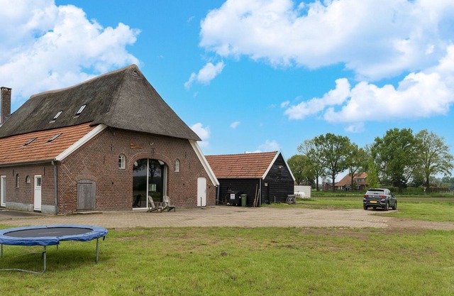 Comfortable holiday home in Voorst with garden