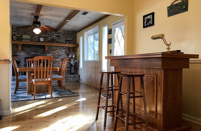 Comfortable, Relaxing & Enjoyable Home in Tahoe Keys!