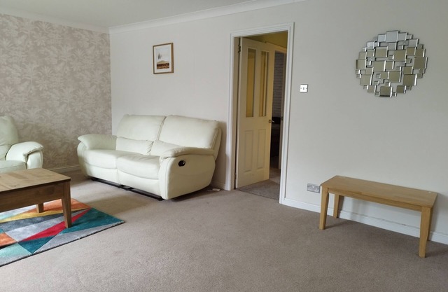 Comfortable two bedroom flat in Buckhaven near scenic beach.