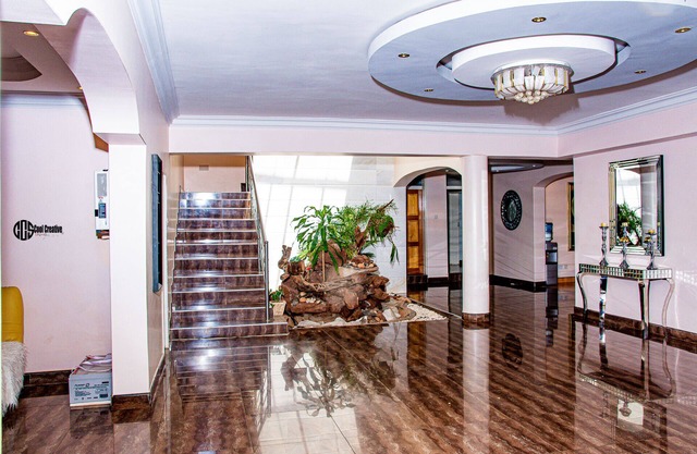 Commodious guesthouse in Chishawasha - 2167