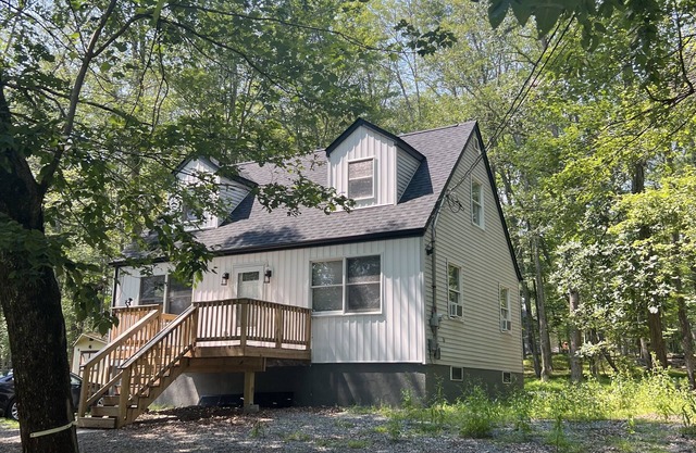 Completely renovated house in amenities-filled Masthope community/Ski Big Bear