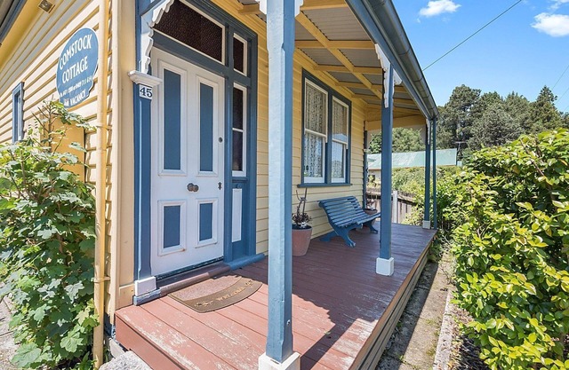 Comstock Cottage Await's You.
