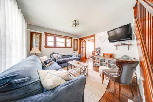Conneaut Vacation Rental with Deck Near Lake Erie!