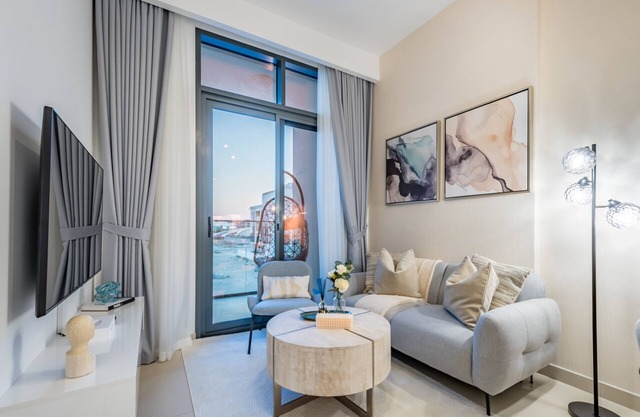 Contemporary 2BR in Azizi Park Avenue, Nad Al Sheba by Deluxe Holiday Homes