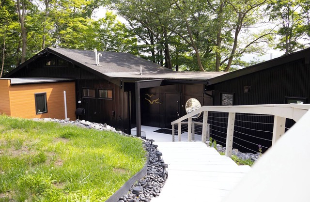 Contemporary Cayuga Lakehouse 3BR/3BA/Sleeps 9
