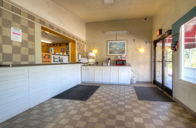 Corbin Inn