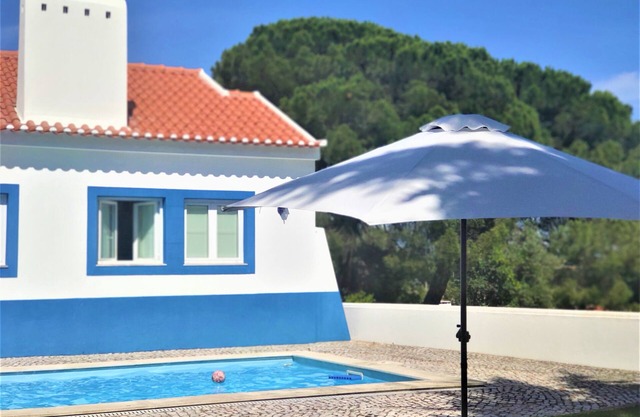 Coruche - Country house with pool, garden and barbecue. Quiet area