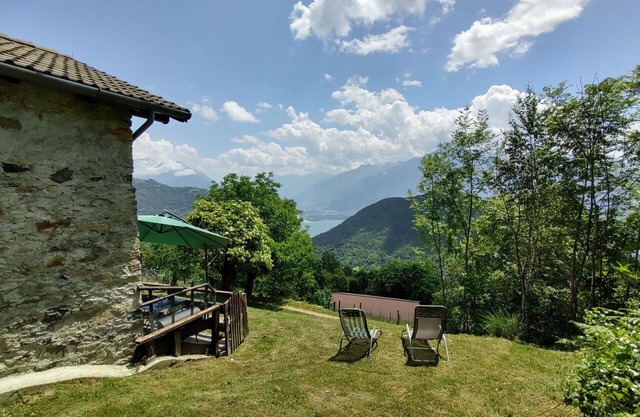 Cosy apartment for 3 guests with WIFI, TV, patio and pets allowed