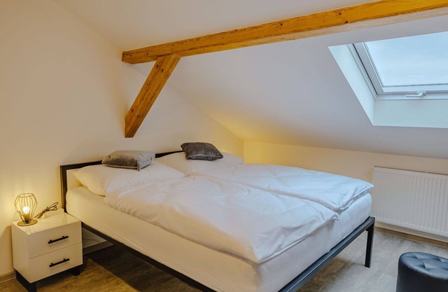 Cosy apartment for 5 guests with WIFI, TV, terrace, panoramic view and parking