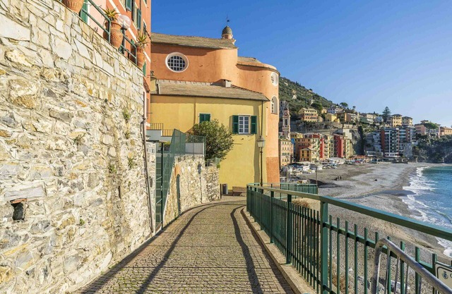 Cosy apartment for 6 people with WIFI, A/C, TV and terrace, close to Portofino