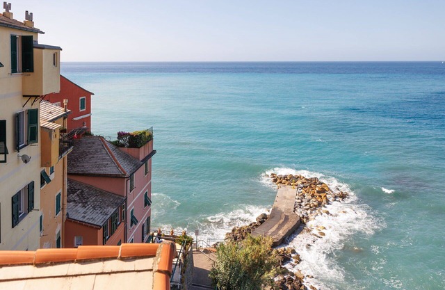 Cosy apartment for 6 people with WIFI, A/C, TV, balcony and panoramic view, close to Portofino