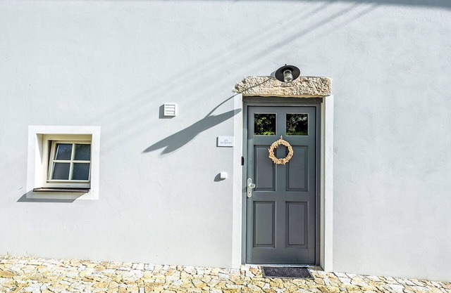 Cosy apartment for 4 people with WIFI, terrace, pets allowed and parking
