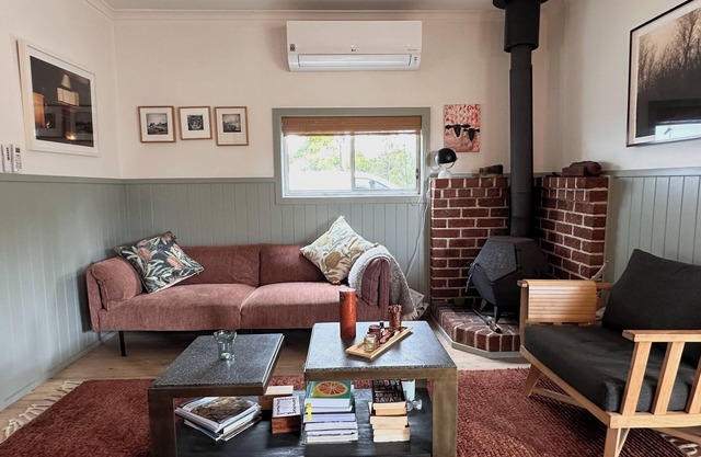Cosy bungalow on 5 acres in the Southern Highlands