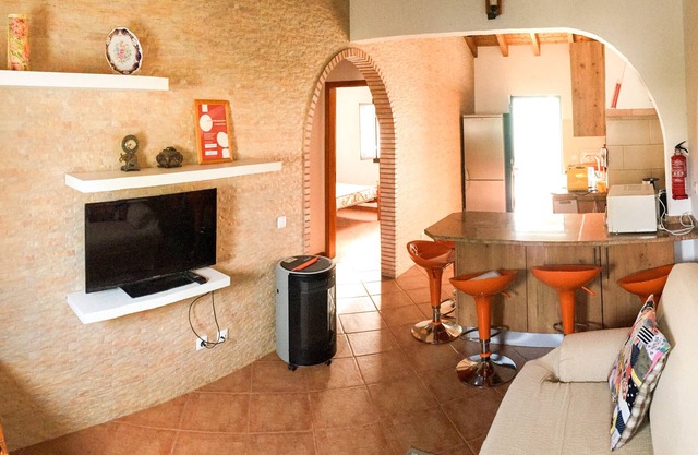 Cottage 'Casas Da Lagoa - T2 Sul' with Private Garden, Balcony and Wi-Fi