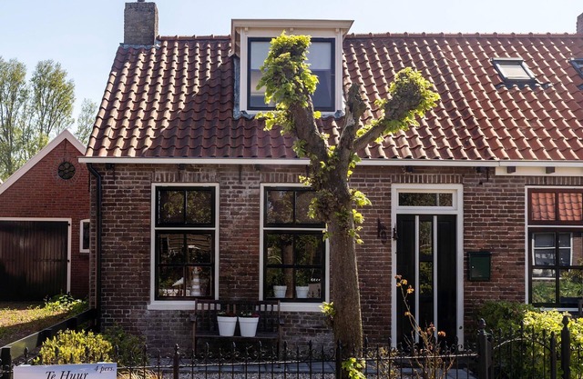 Cottage in Paesens by Wadden Sea Walks
