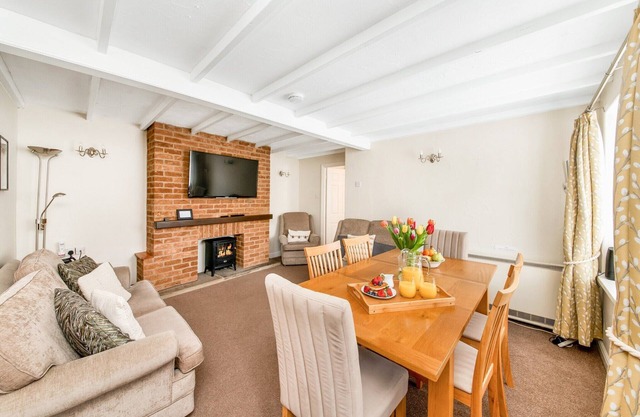Cottage in Thirsk with Scenic Trails & Spa