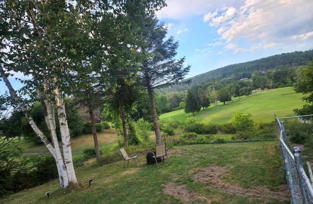 Cottage on the Country Club