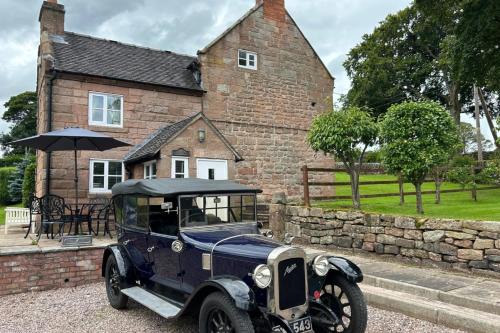 Cottage - Sleeps 6 - Pet friendly - Garden