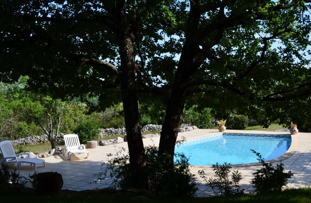 Cottage under the Oaks near Uzes pont du gard