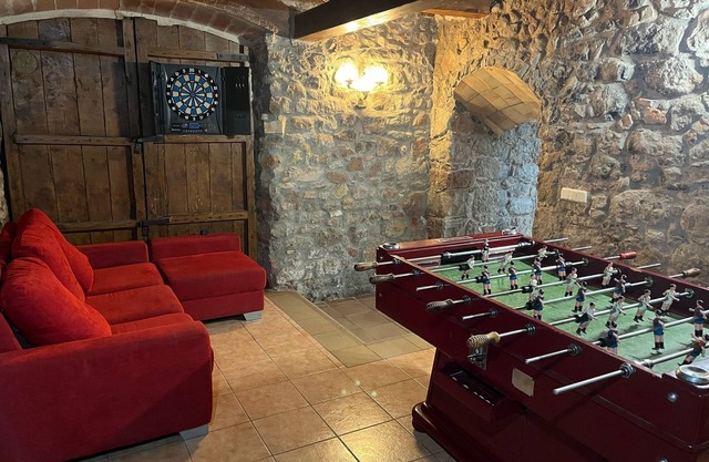 Country House 'Set Rengs 3' with Lake View, Shared Pool and Wi-Fi