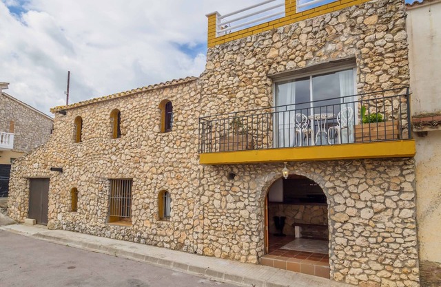 Country house Alt near Sitges for 10 guests